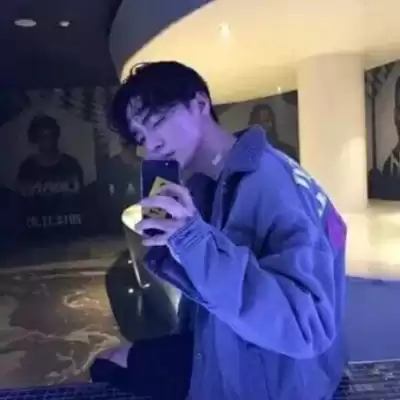 秦明凝